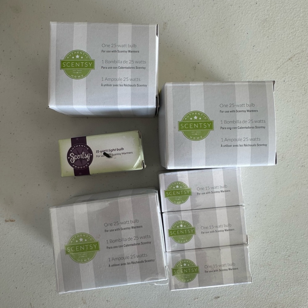 Scentsy light bulbs